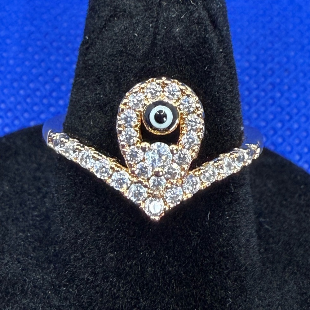 Pretty Bird - 18K Gold Plated Adjustable Evil Eye Gemstone Ring 🧿